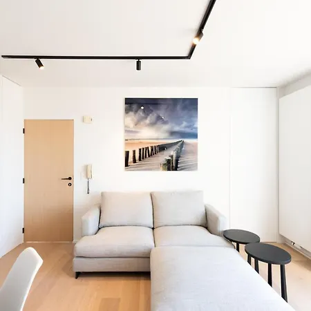 Appartement Penthouse With 2 Very Large Terraces South Facing Overlooking Zegemeer, Prime Location, Near The Sea, 2 Bedrooms, Free Garage *